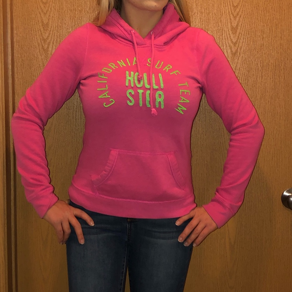 Hollister Sweatshirt *